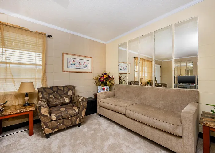 Gulf Village 204 Apartment